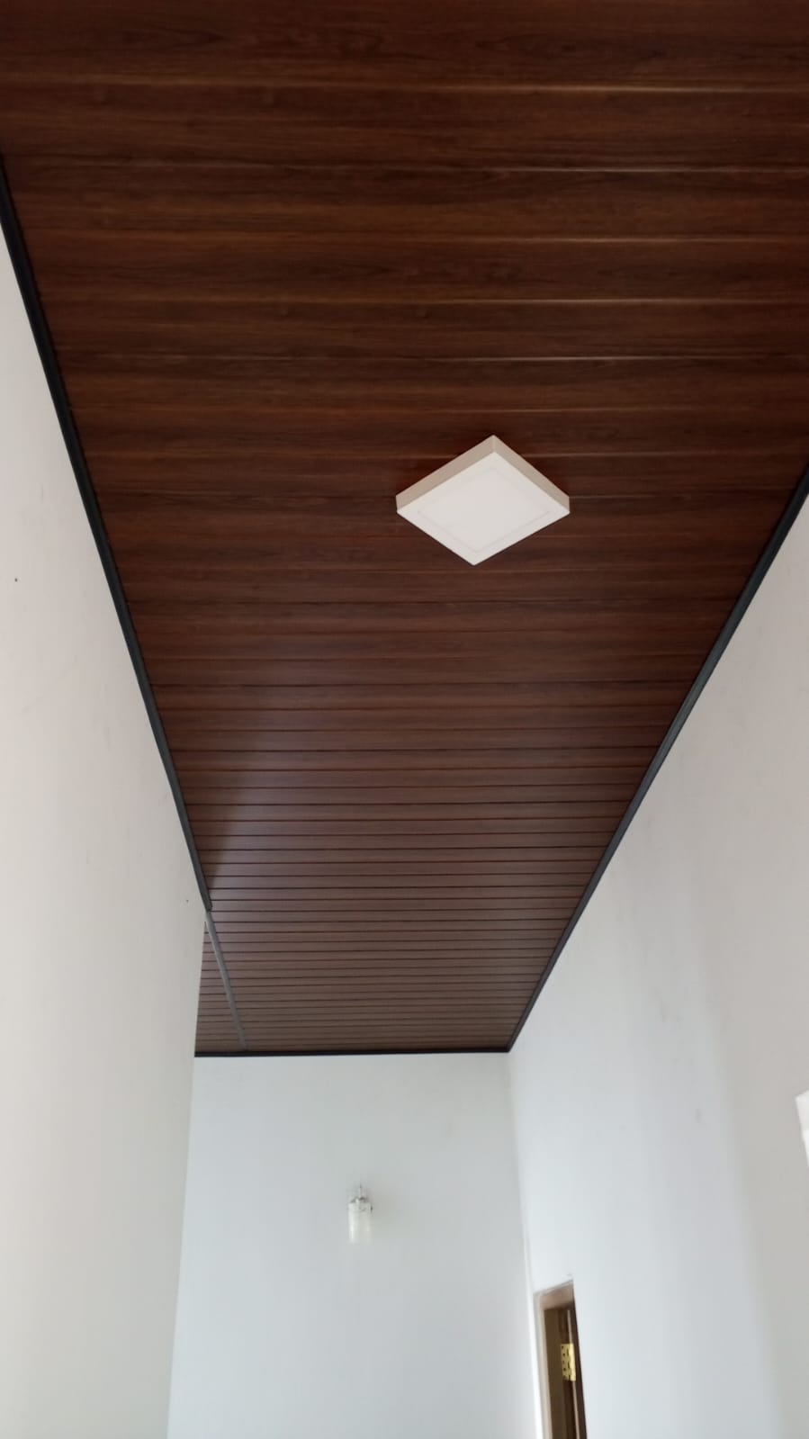 Corner glazing installation gallery image
