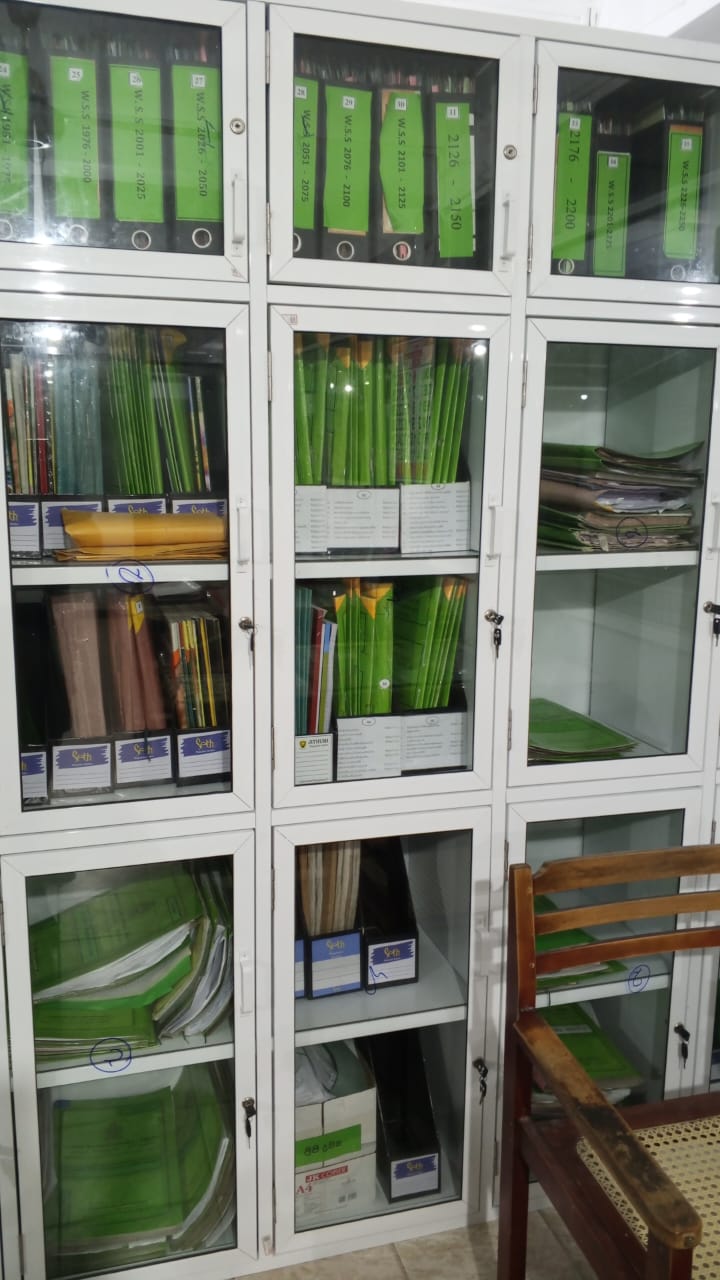 Corner glazing installation gallery image